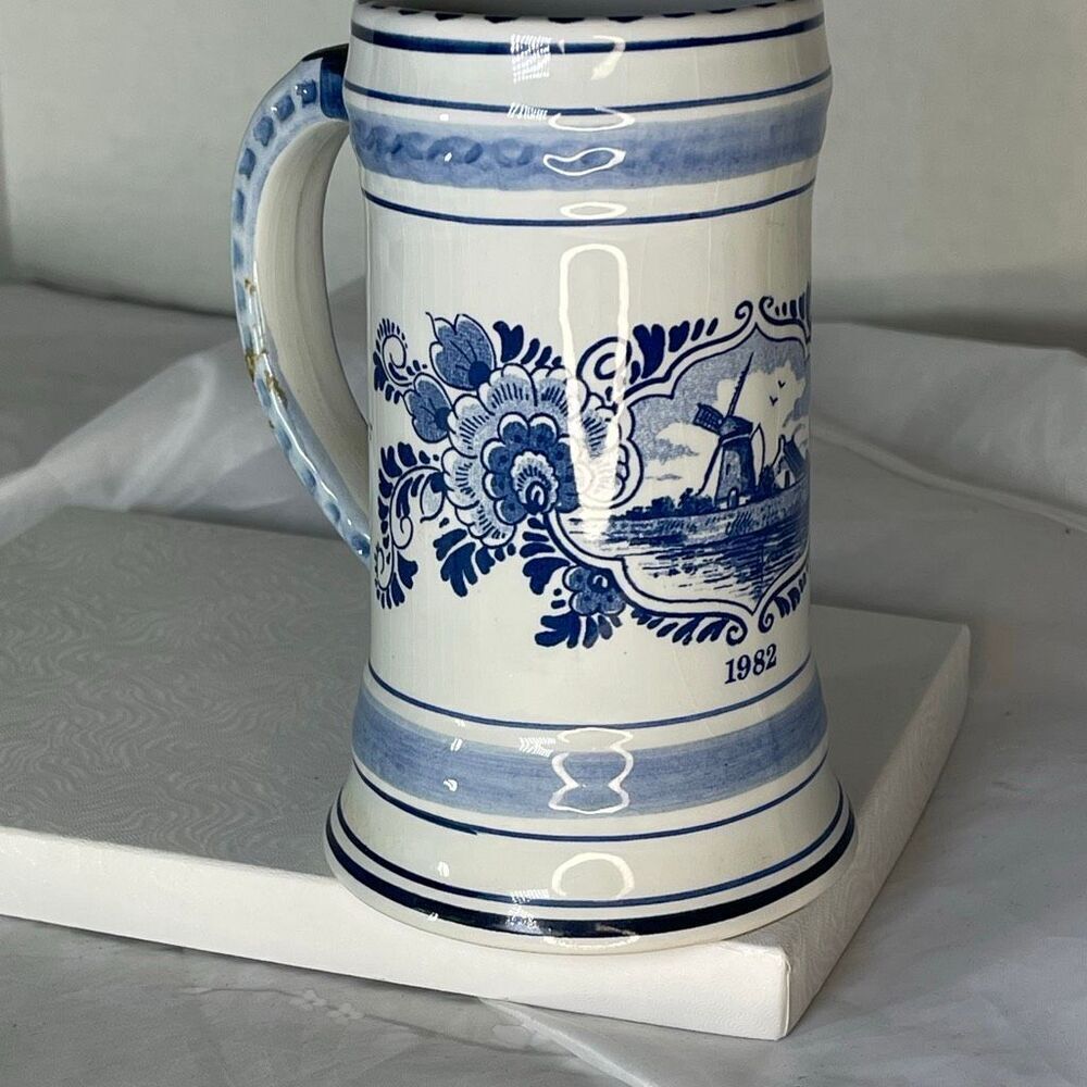 VTG Delft Blue beer stein 1982 floral beer stein.